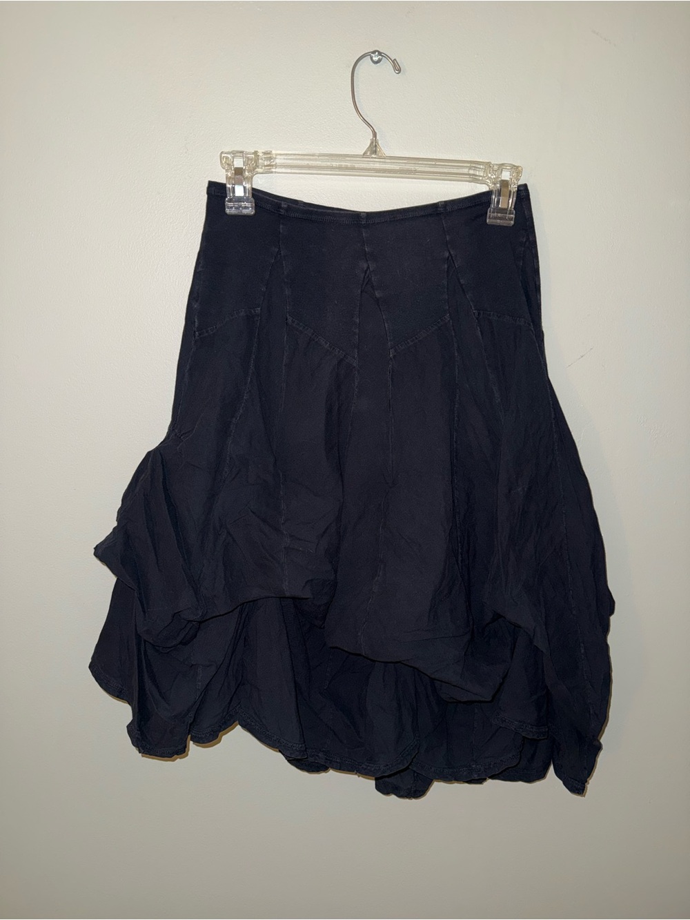Luna Luz Skirt boho midi size M medium black ruffle